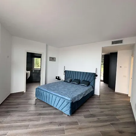 Ebe - Luxury With Sea View *