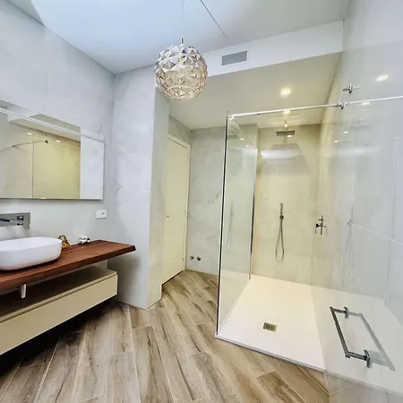 Ebe - Luxury With Sea View Villa