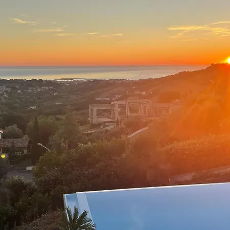 Ebe - Luxury With Sea View